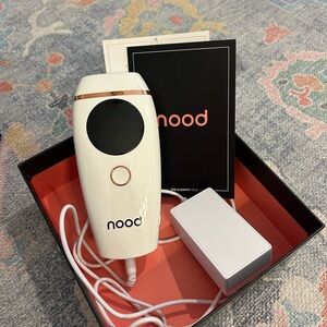 Nood White Hair Removal Device